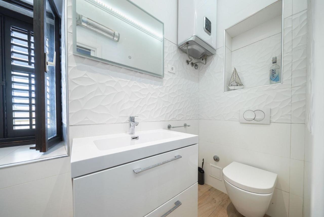 Apartman Gentile Apartment Сплит Екстериор снимка