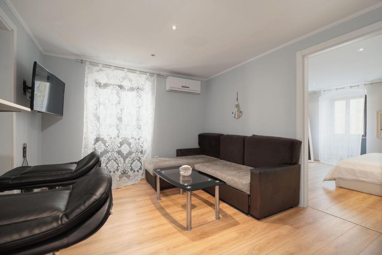 Apartman Gentile Apartment Сплит Екстериор снимка
